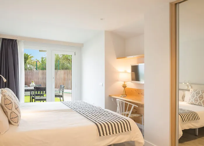 朵涅罗萨别墅酒店 假日公园